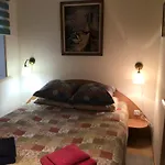Guest house рукавичка